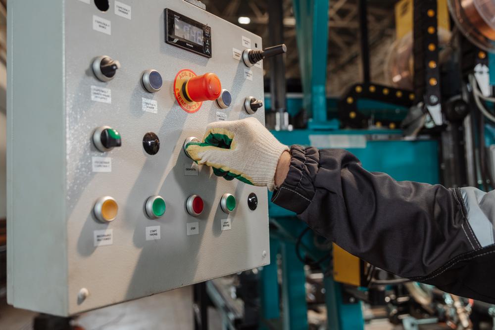 Оператор пресса-листогиба